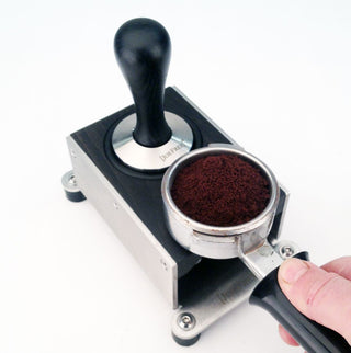 Tamping Station Exclusive Black